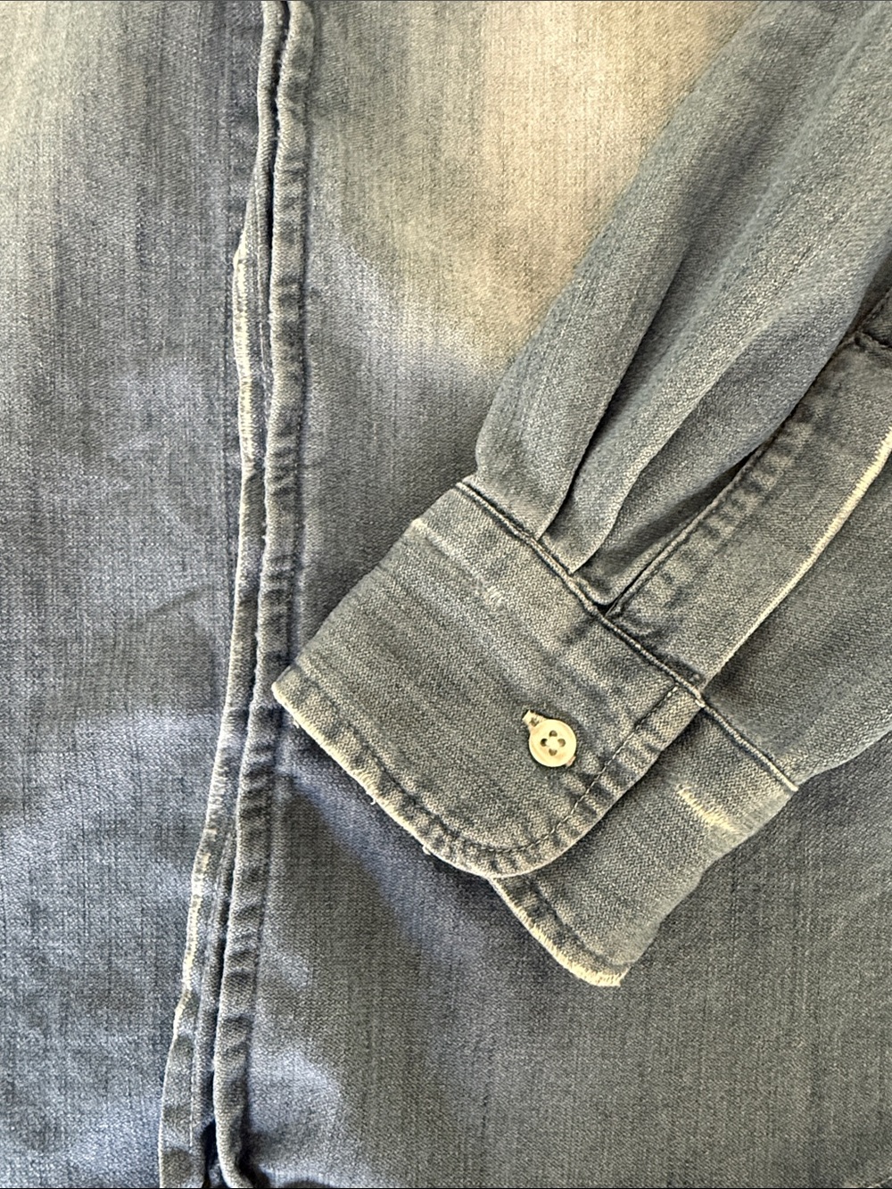 Retired Frank & Eileen distressed Eileen Denim Shirt - Picture 8 of 12
